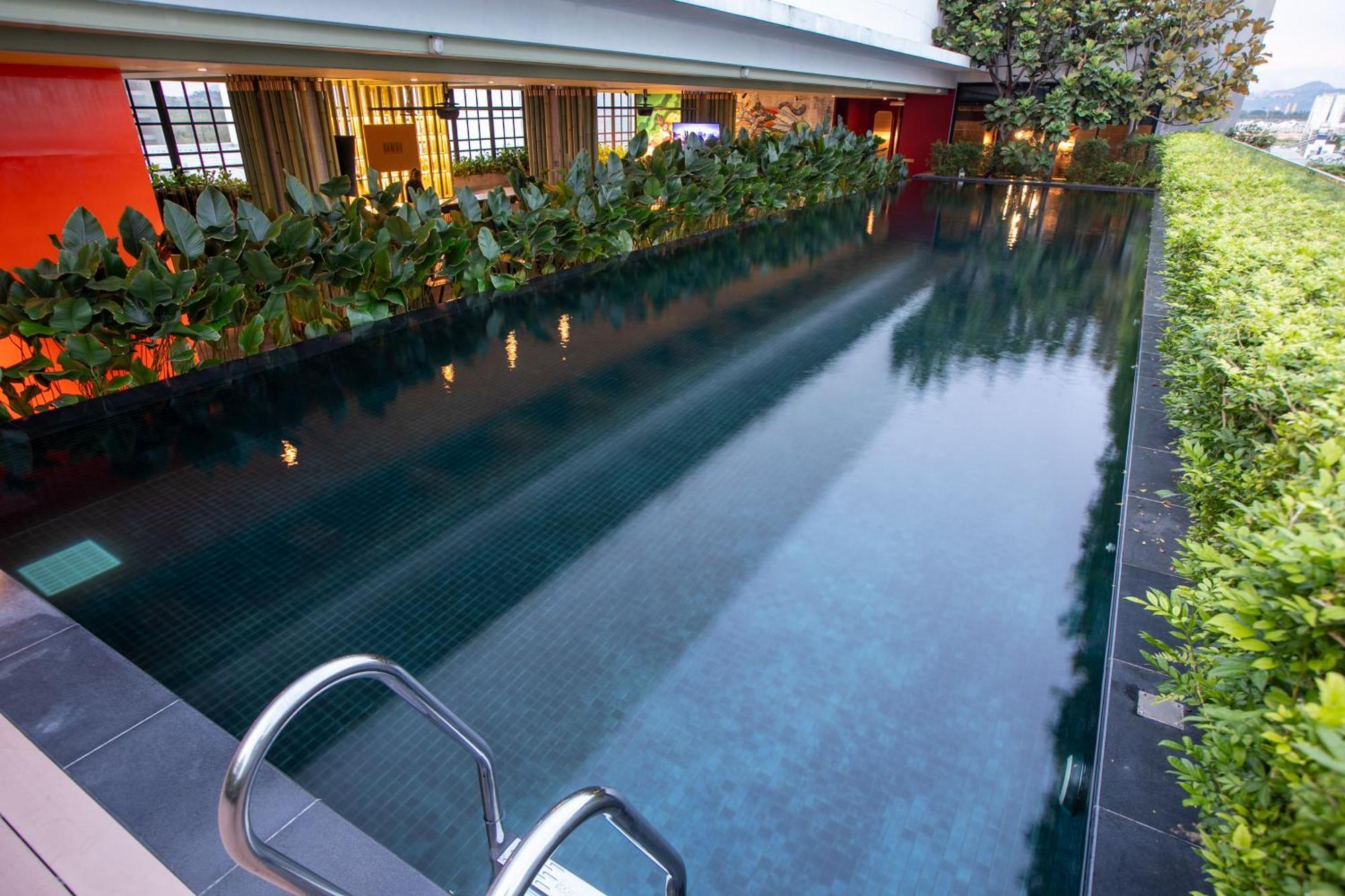 ดิอัปเปอร์ เฮาส์ บาตู กาวัน Hotel Simpang Ampat  ภายนอก รูปภาพ