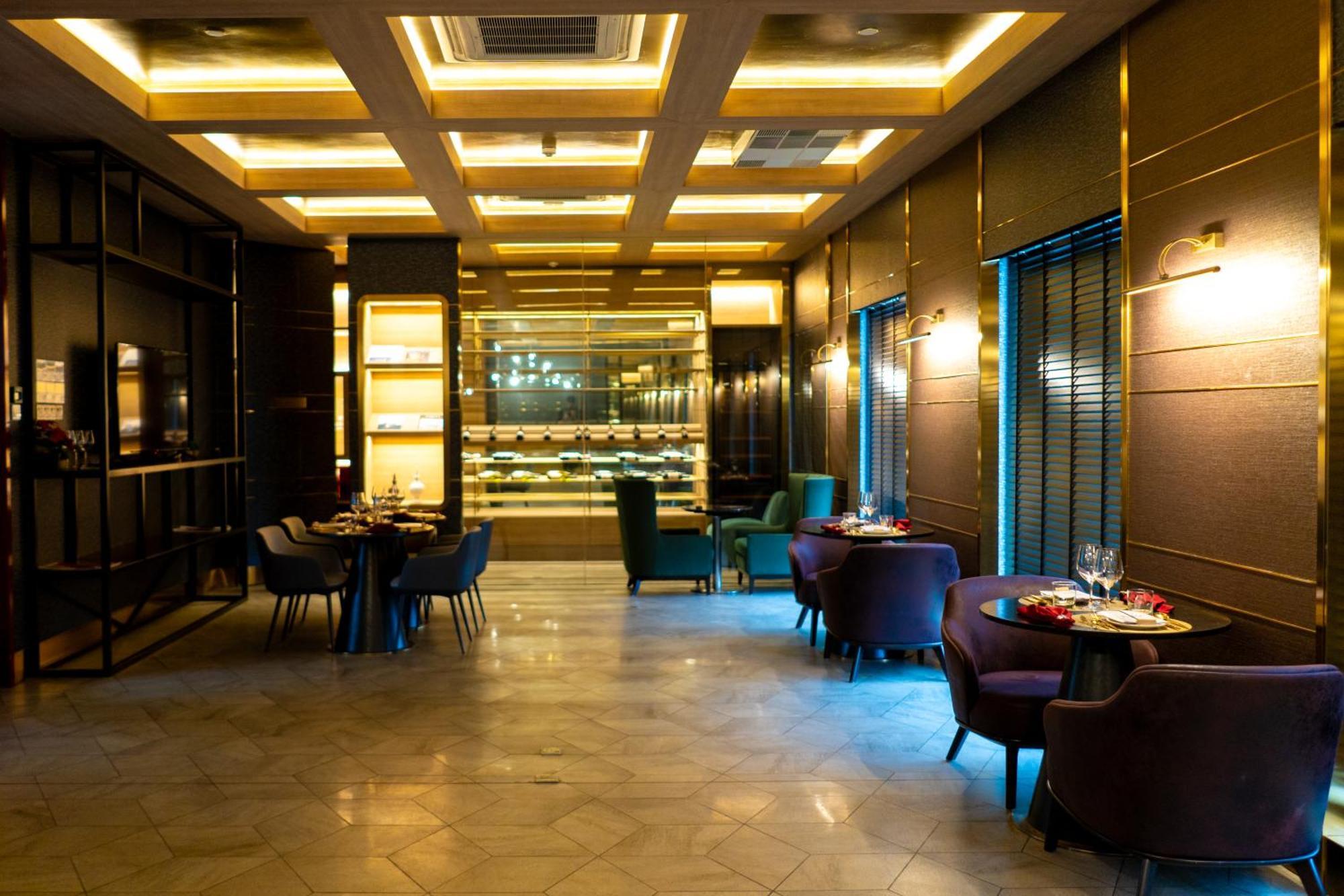ดิอัปเปอร์ เฮาส์ บาตู กาวัน Hotel Simpang Ampat  ภายนอก รูปภาพ