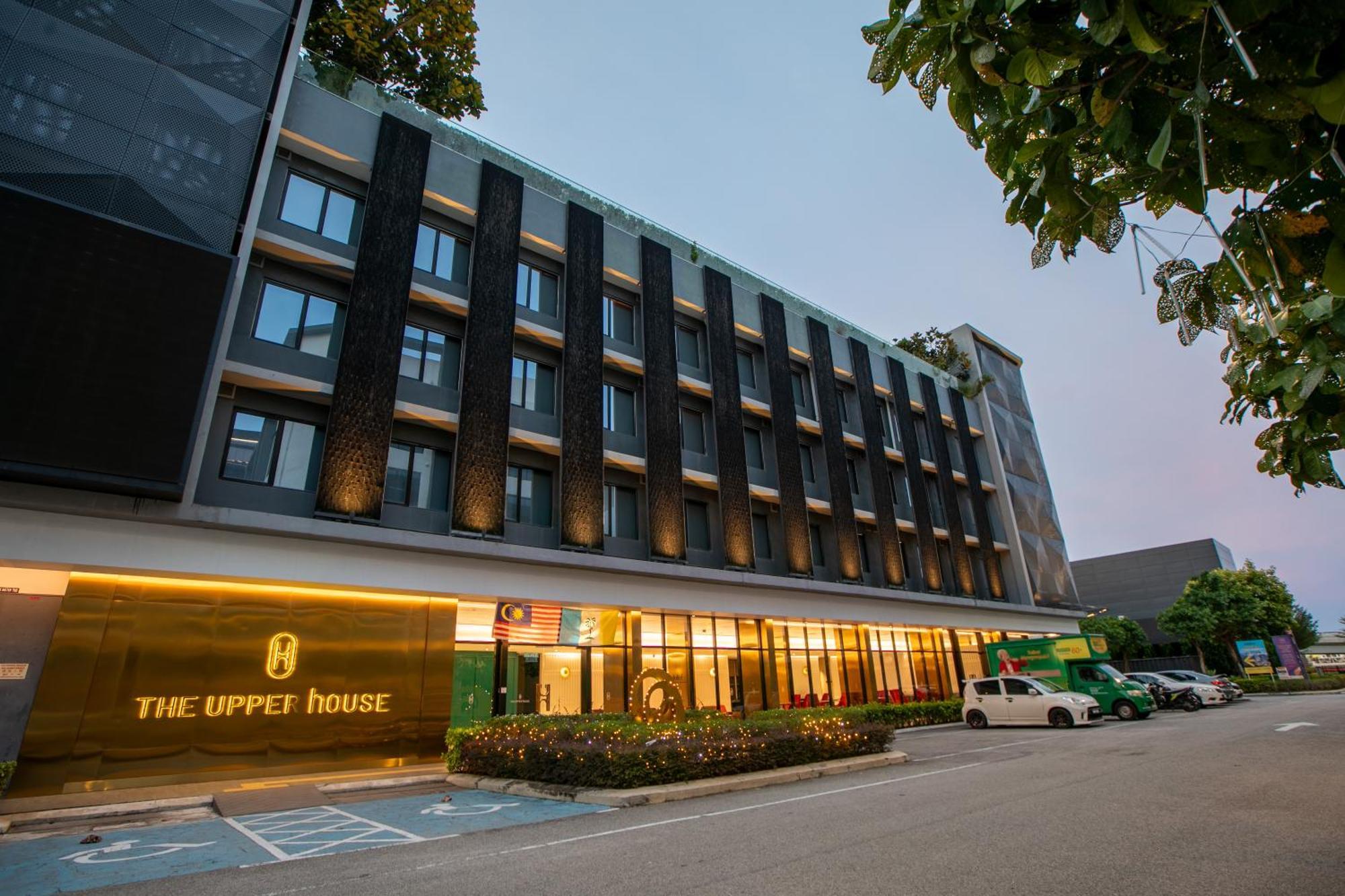ดิอัปเปอร์ เฮาส์ บาตู กาวัน Hotel Simpang Ampat  ภายนอก รูปภาพ